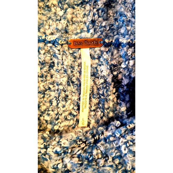 Free People Avalon Cropped Pullover Sweater Blue Marine, Size L NWOT - Picture 3 of 6